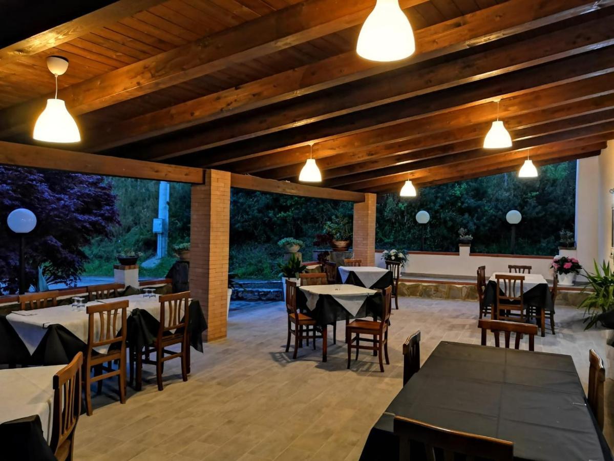 Bed and Breakfast Il Ruscello à San Severino Extérieur photo